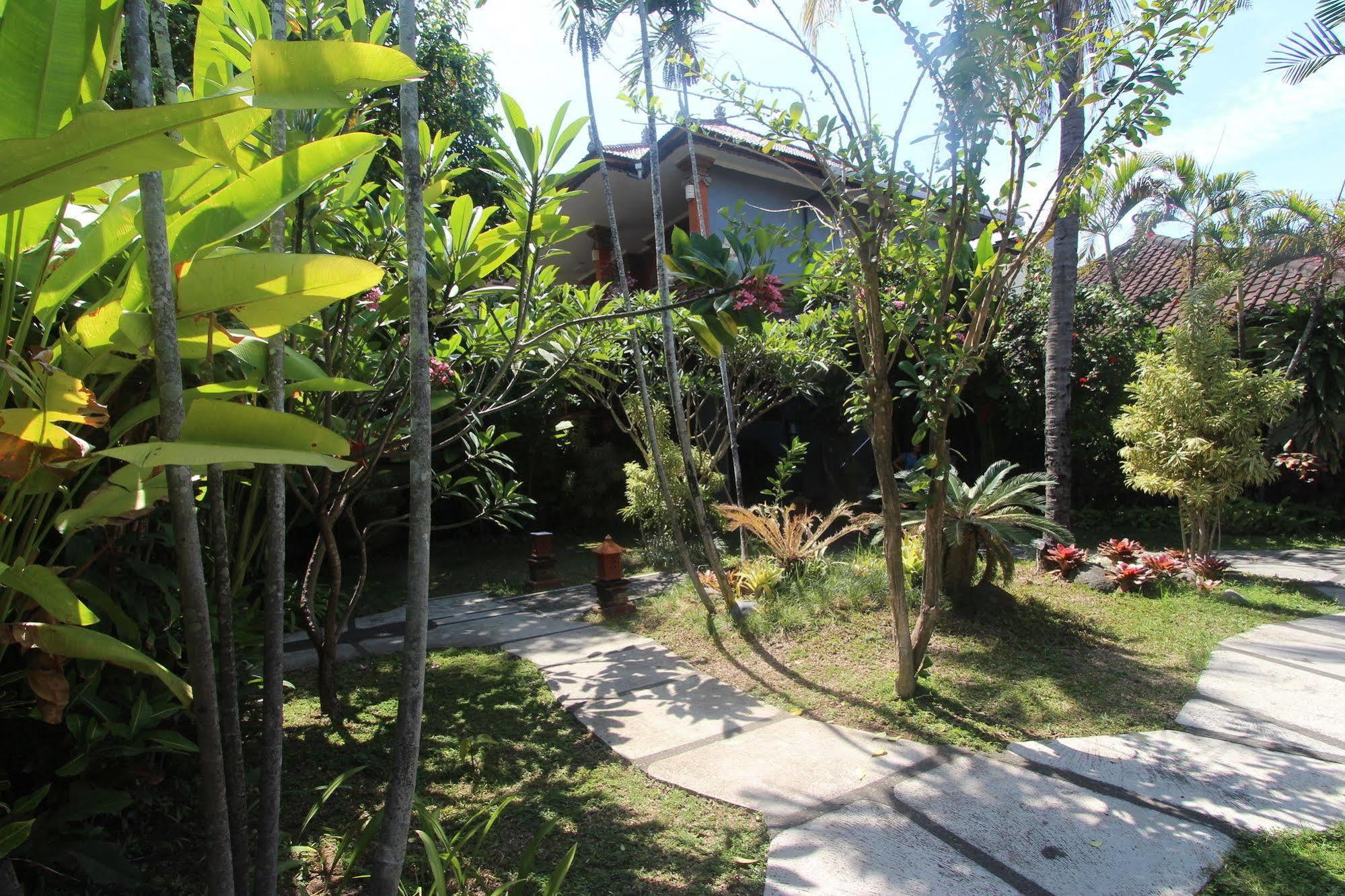 Ramayana Hotel Sanur  Bagian luar foto